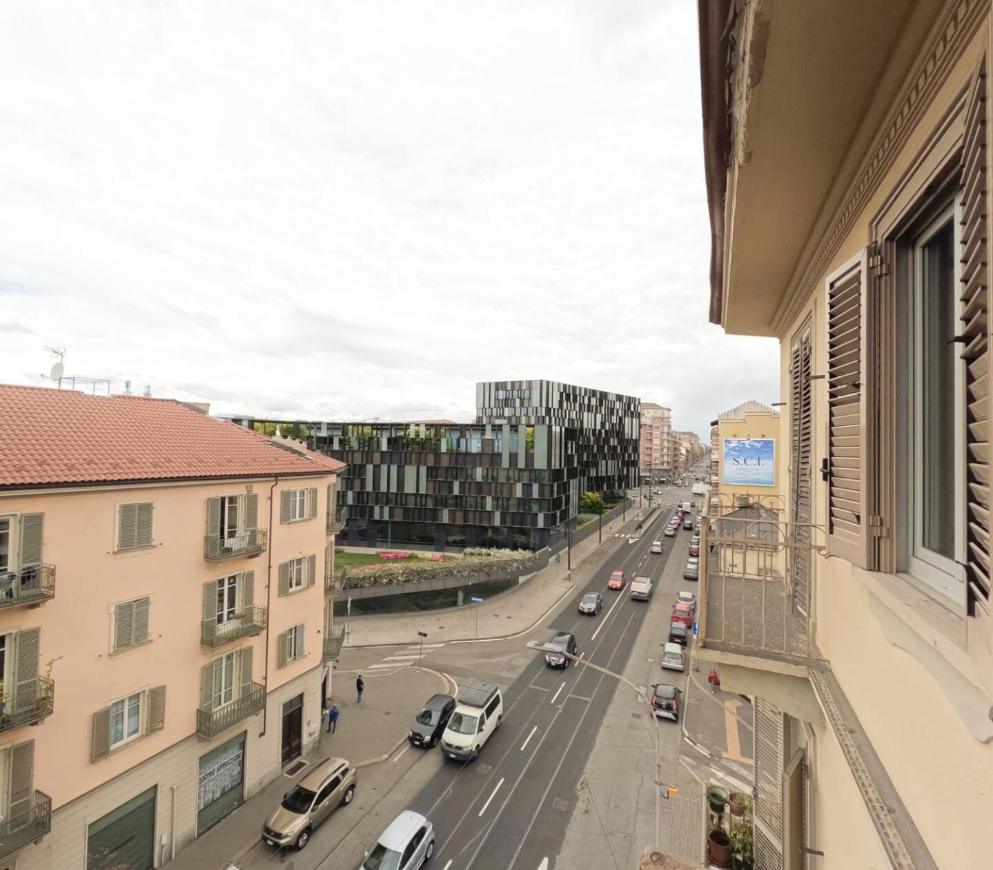 Unconventional Appartement Turin